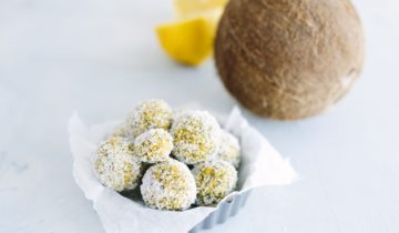 Recette: Boules d’énergie au citron et au curcuma